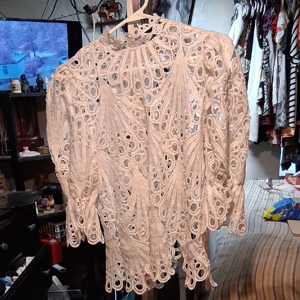Haute Monde White Lace Blouse